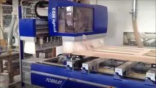 Format-4 Haustürbearbeitung auf einer CNC Maschine