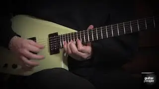Leo studio JL Green closeup - presented by guitarpeople sweden