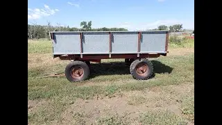 BigIron Auct GX2170 Wagon With Midwest Hoist