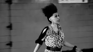 Valerie Renay - Living In Germany