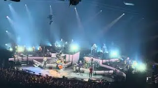 Through My Ray-Bans - Eric Church Live at Climate Pledge Arena in Seattle, Washington 11/8/2025