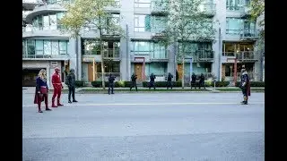 Elseworlds Crossover Part 2 (Team Arrow meet The Monitor & John Deegan rewrite reality))