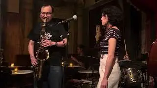 Miss Asta ‘S New Orléans band. TEA FOR TWO