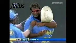 Ramesh Powar 3-34 vs England 2nd ODI 2006 @ Faridabad - Impactful spell!