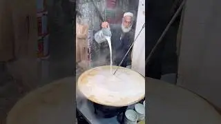 Doodh Jalebi By Tajamul Hussain Milk Shop | 70 Years Old Milk Shop