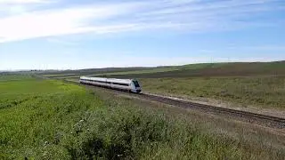 Tren Media Distancia Huelva-Madrid Atocha a trav&eacute;s de la l&iacute;nea Huelva-Zafra.