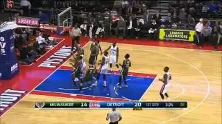 Giannis Antetokounmpo Gyro Step