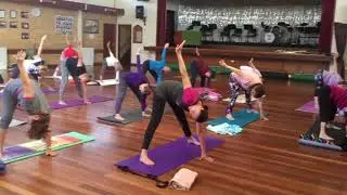 DelapanYoga Australia