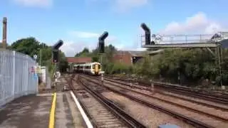 375902 flies through Paddock Wood working 5R23 Charing Cross - Ashford International