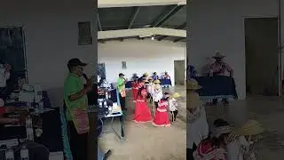 Danza jeki celebrando 28 aniversario de la Comarca Ng&auml;be-Bugl&eacute;.