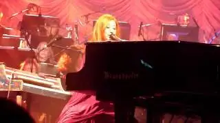 Tori Story & 