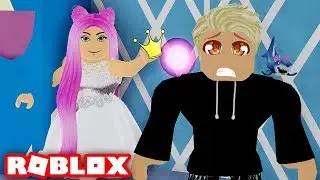 The Girl I Don't Like Knows I'm The Prince... | Roblox Royale High Roleplay