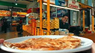 Eating Singapore Legendary Roti Prata!! 🇸🇬 | Iconic Indian Street Food
