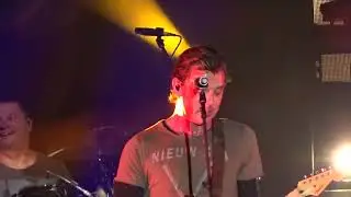 2018-03-25: Bush performs 'The Chemicals Between Us' LIVE MARDI GRAS UNIVERSAL STUDIOS ORLANDO FL