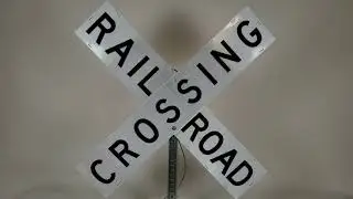 TraffiCalm Solar Flashing Railroad Sign