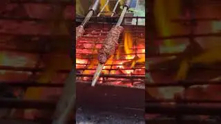 Wheel Kebab 🍢 On 🔥🔥#youtubeshorts #foodie #food #kebab #kebabmaking #foodvlogger #huntforspot