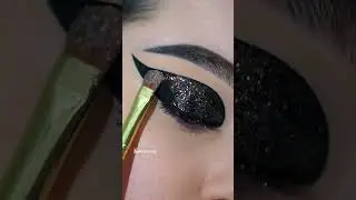 #black eye shadow makeup #black glitter eye amkeup