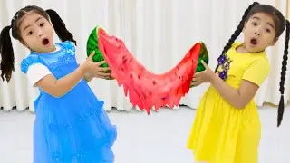 Annie and Suri Make Giant Watermelon Satisfying Slime