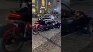 Vanderhall Carmel Cruising in Dubai #vanderhall #americancars #dubailife #dubai