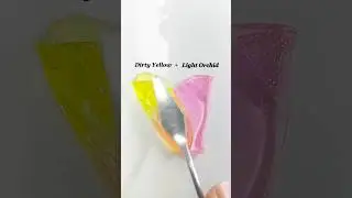 dirty yellow+light orchid satisfying mixing #relaxing #colormixingmagic #colortheory  #satisfying