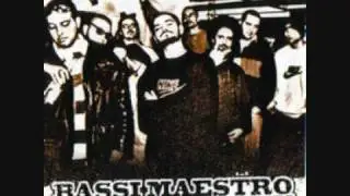 Bassi Maestro (feat. Tormento) - Ad Occhi Aperti
