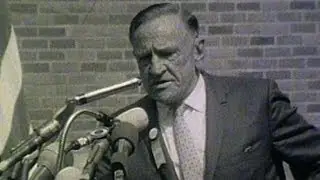 Stengel inducted into the Hall of Fame as manager