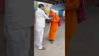 आज हमने खाना बॉटा #help #viralvideos #humanity #respect #thehelpinghand #reels #shortvideo #shorts