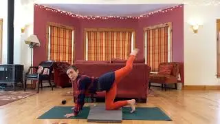 44 Minute Flow Yoga