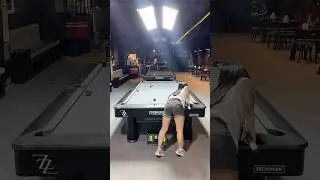 Jump shot Tipis juga bisa Ayu Lixui #billiards #training #sport #women #fyp
