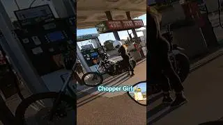 Chopper 🛵 Girl at 7-11