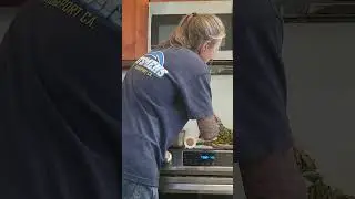 part 2 grinding up green tripe which is a cow's stomach...