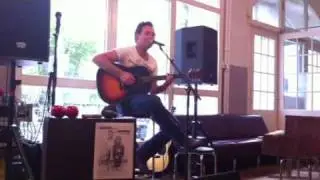 I AM BRONSON, solo-live