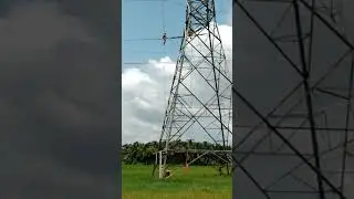 220kV transmission line changing of disc insulator