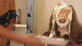Eazy Breezy Cosplay I GOT PIED!