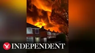Huge fire and explosions send thick smoke billowing over Hull