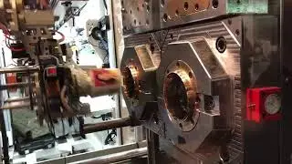 PLAST EURASIA 2018-ROBOPLAS IML ROBOT-1,1 LITER PAIL WITH HANDLE-4,95 sec