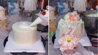 Amazing Cake Decorating Ideas &ndash; Regal Buttercream Designs for Queens!