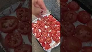 Making sun-dried tomatoes🍅 #sundriedtomatoes #summer #food #homemade #cooking #sun