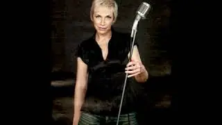 Annie Lennox Ghosts In My Machine Live At The Mermaid Theatre 2007