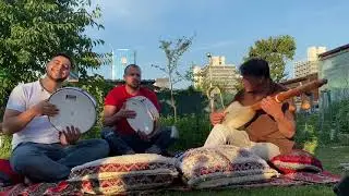 أحلى جلسة أمازيغية في بلاد المهجر ونغمات الوتار مع السلطان عبدالرحمان الكادي والأصدقاء