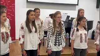 Vater unser ( Tatăl nostru) - compozitor Herwig Reiter - Corul Angeli Junior