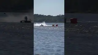 Turning laps in Highlands, TX #speedboat #f1 #raceboat #racing #boating #