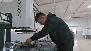 board folding machine for case base making / Фальцевальная машина для изготовления основания корпуса