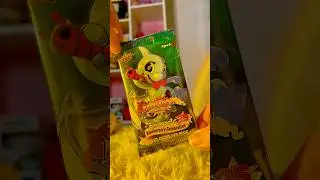 Opening a Neopets 25th Anniversary Battledome pack ✨ #neopets #tcg #cardunboxing #nostalgia #2000s