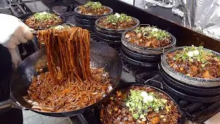 Amazing  Mountain Pile Black Noodle! Black Noodle on Hot Stone Plate