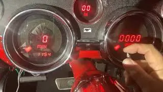 Обзор электронной цифровой приборной панели Mustang 1968 года