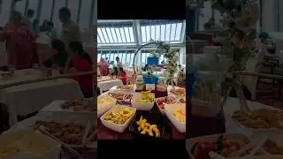 Dining at starlight restaurant onboard cordelia cruise #cordeliacruises #foodcourt