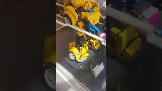 LEGO STORE 1955 Festival Plaza Dr Suite160, Las Vegas,NV Pt1 BUMBLE BEE TRANSFORMERS #lego #hunting