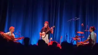 Beth Roberts - Cathedral (live at Bristol Beacon)