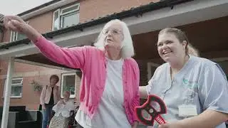 Ashmere Nottinghamshire: a residents day in the life.